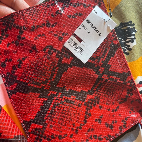 Alexander McQueen calf skin snake printed bag - Picture 4 of 10